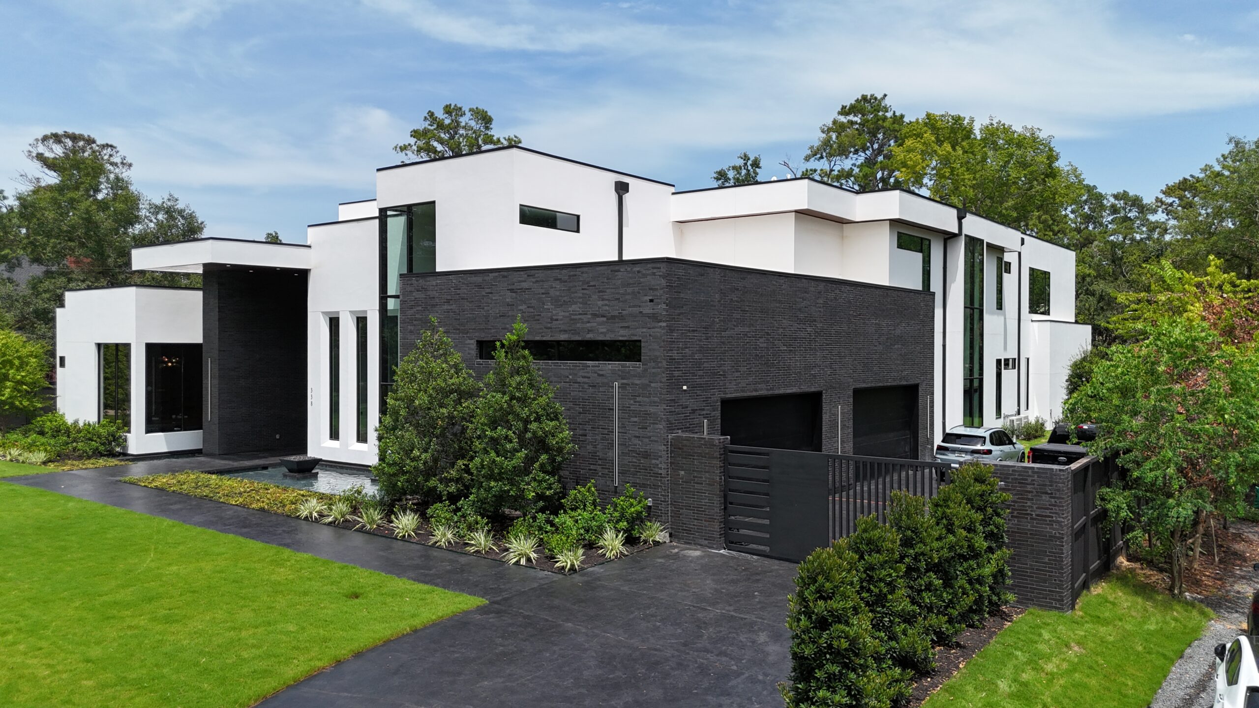 Exploring Luxury Real Estate in Houston, Texas: Your Guide to Upscale Living